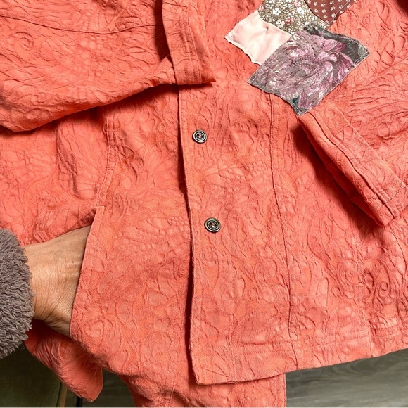 ✨ RARE granny patch work floral UPCYCLED boho jacket southwestern cabin vibe - Picture 14 of 16